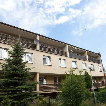 Laura Apartmán