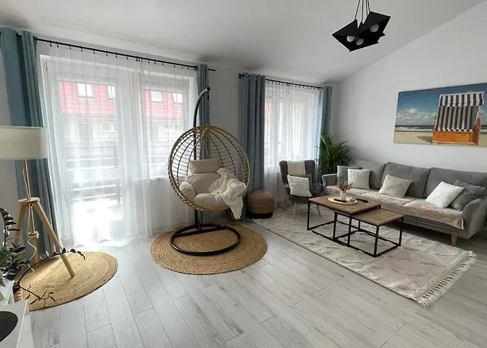 Апартаменты Laura Хель