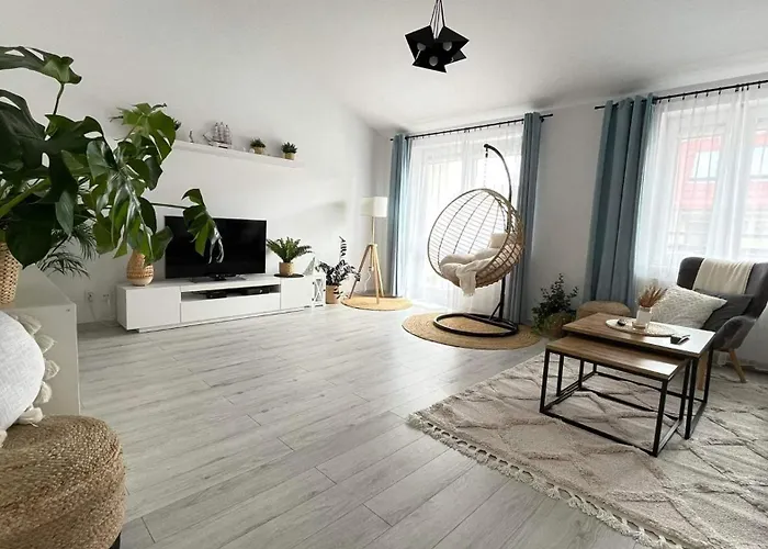 Апартаменты Laura Хель